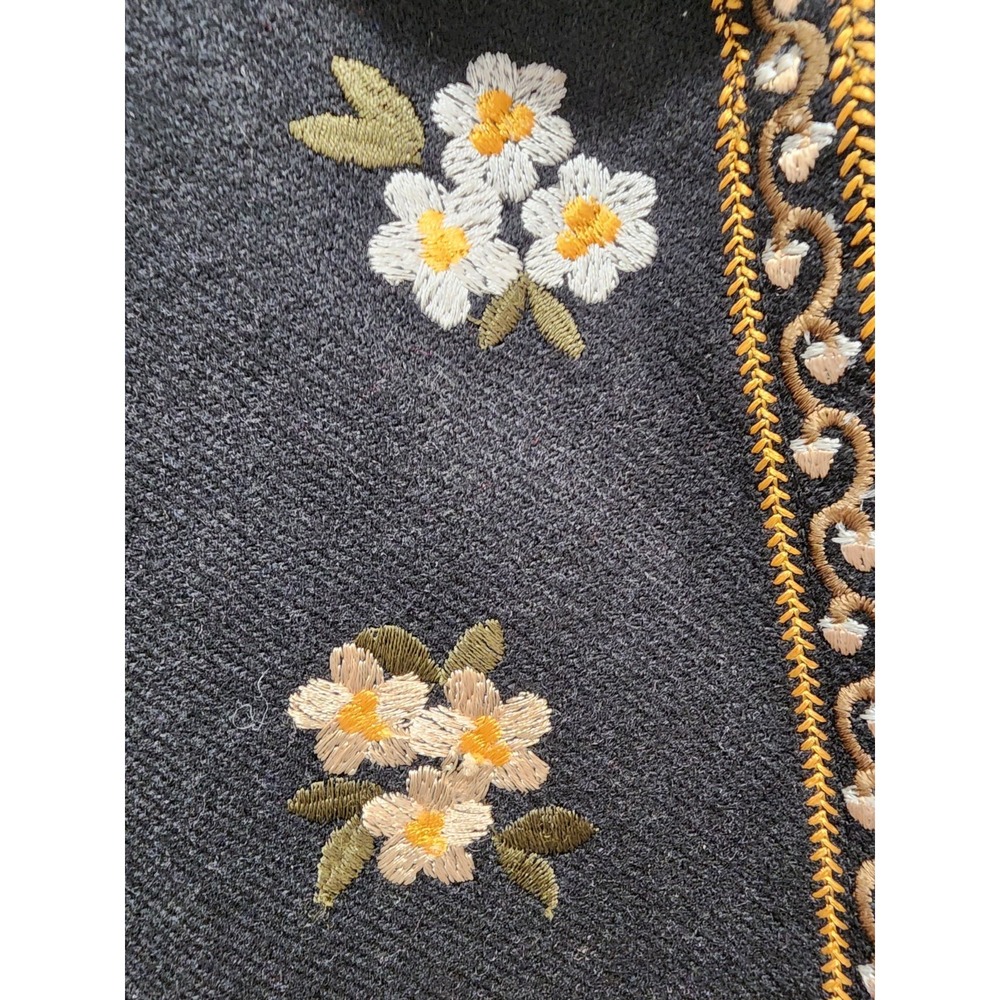 Pyramid Collection Paisley Punch Embroidered Coat Black Wool Blend Size Small - Picture 8 of 16